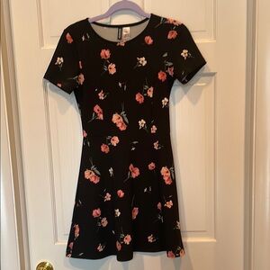 Divided by H&M Black Floral Print Cap Sleeve Fit & Flare Dress, Size 4
